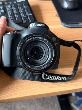 Canon Black Digital Bridge Camera with 35x Zoom